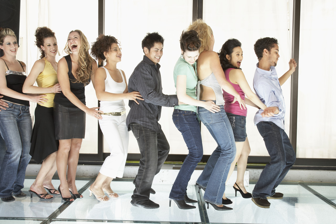 A conga line