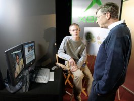 Dyksen_with_bill-gates